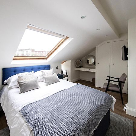 Wimbledon Park Bed & Breakfast Londen Buitenkant foto