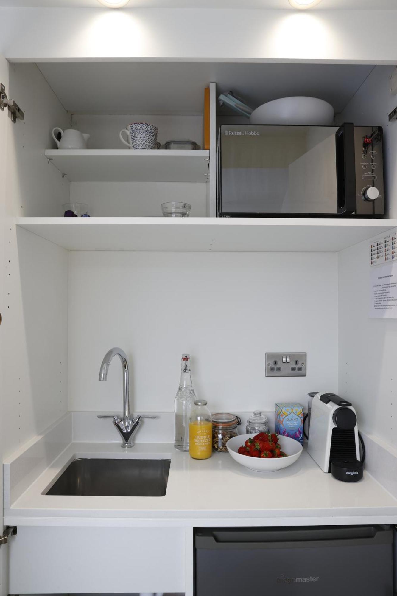 Wimbledon Park Bed & Breakfast Londen Buitenkant foto